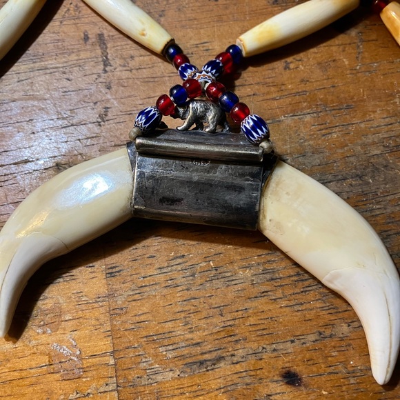 Antique native american silver bone, glass beads , tusk Necklace 12” - Picture 5 of 7